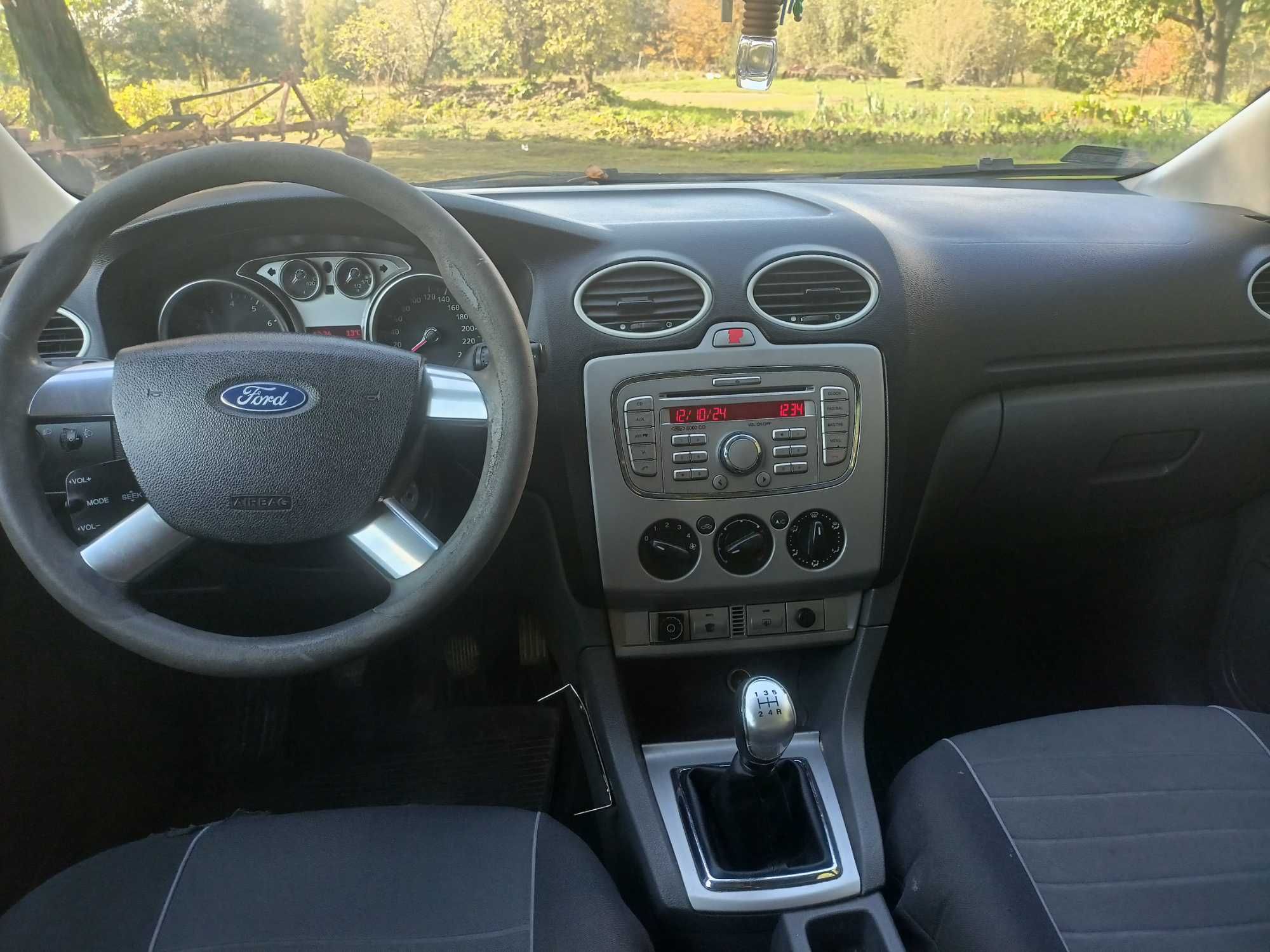 ford focus 2008 r