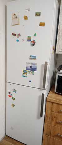 Холодильник beko в ідеальному стані