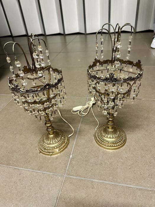 2 candeeiros de mesa