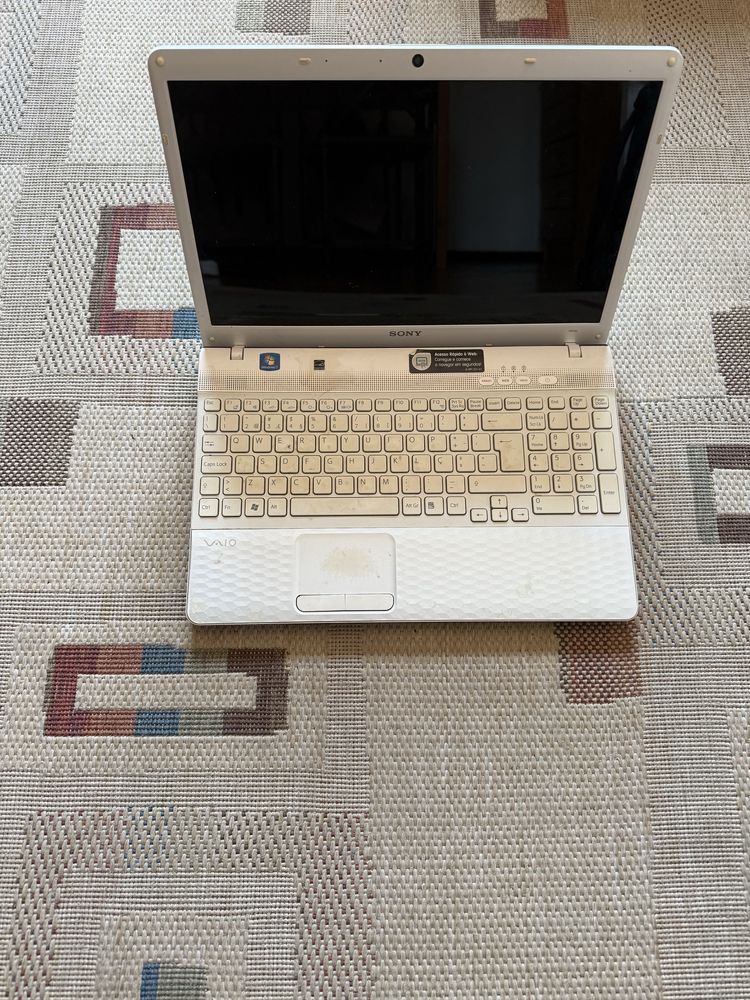 Sony vaio PCG-71C11M / VPCEL3S1E avariado