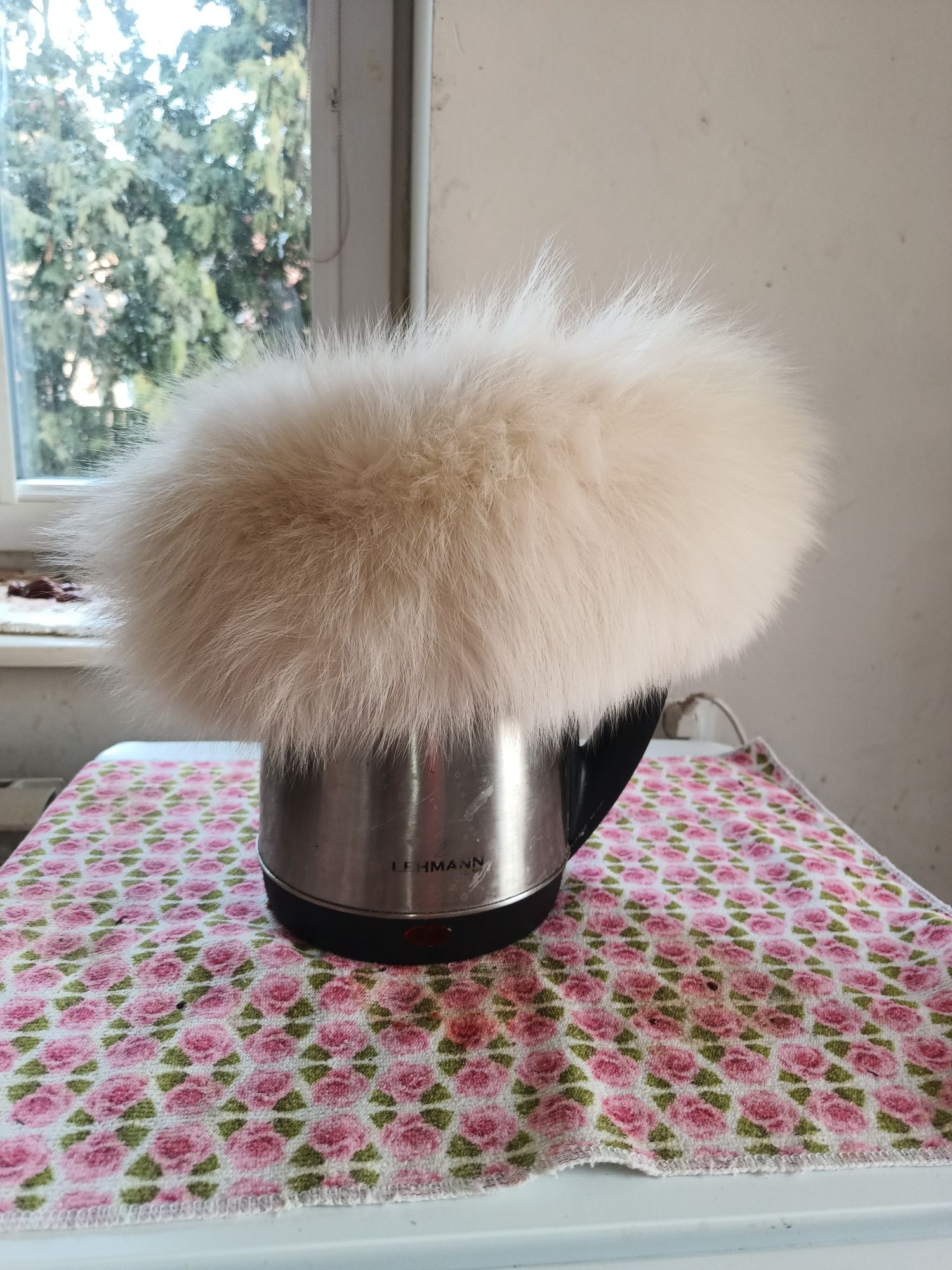 Czapka toczek z lisa skóra naturalna nowa M