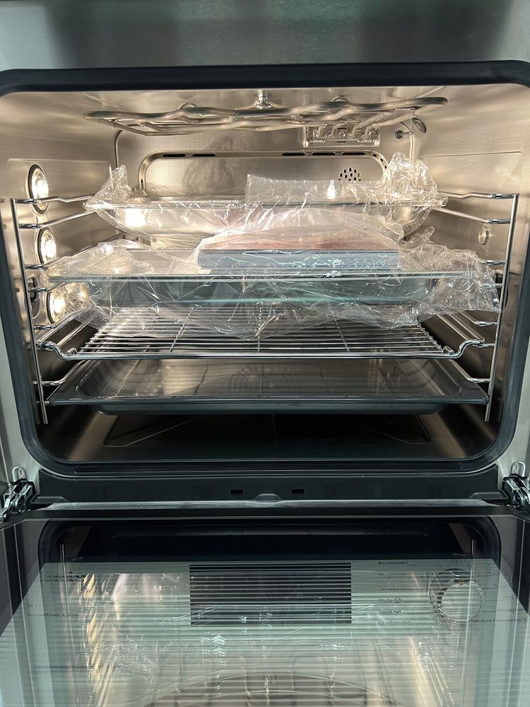Духовка-Пароварка фірми Miele DGC7460 HCX Pro ( Нова 2025 рік)