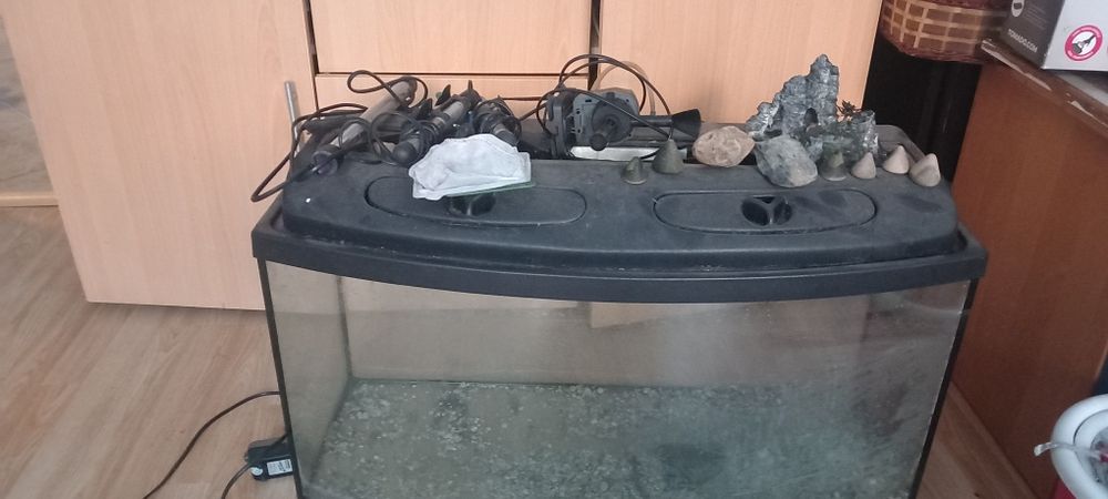Sprzedam Duże akwarium