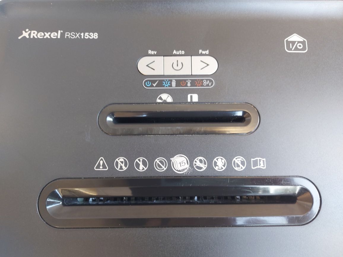 REXEL Pro Max RSX 1538 niszczarka dokumentów, papieru profesjonalna