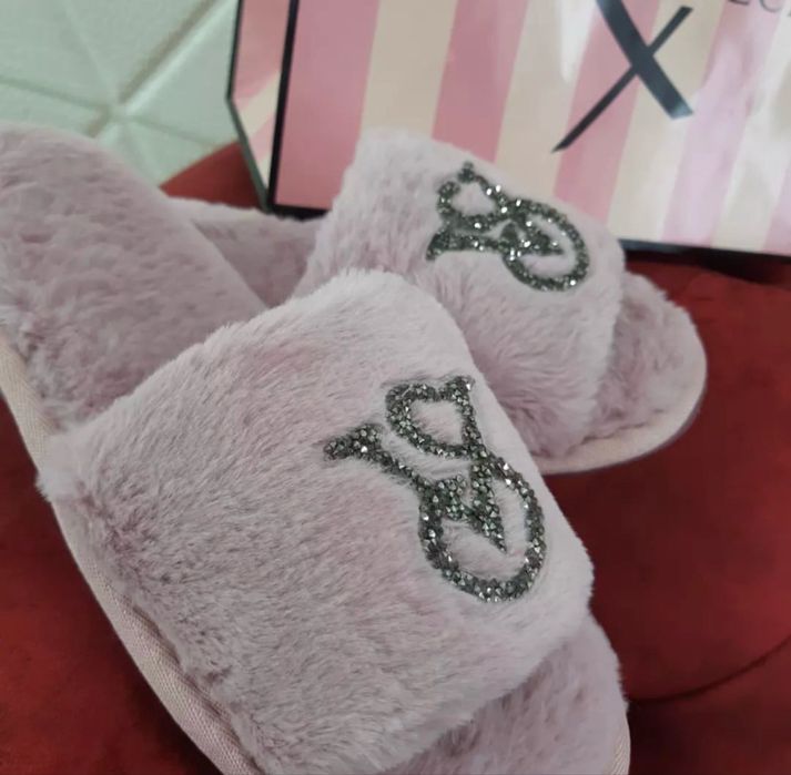 ЧОРНА ПʼЯТНИЦЯ ЗНИЖКИ Тапочки Victoria’s Secret домашні капці