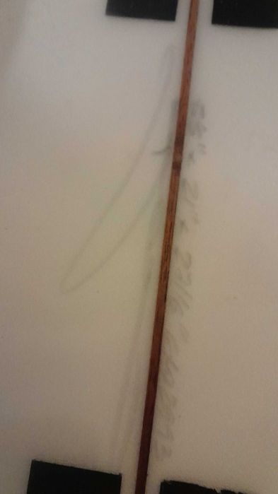 prancha de surf em muito bom estado