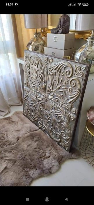 NOVO: 1 tela em metal