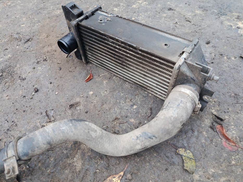 Продам интекулер Land ROVER FREELANDER 2 L Dlzel.