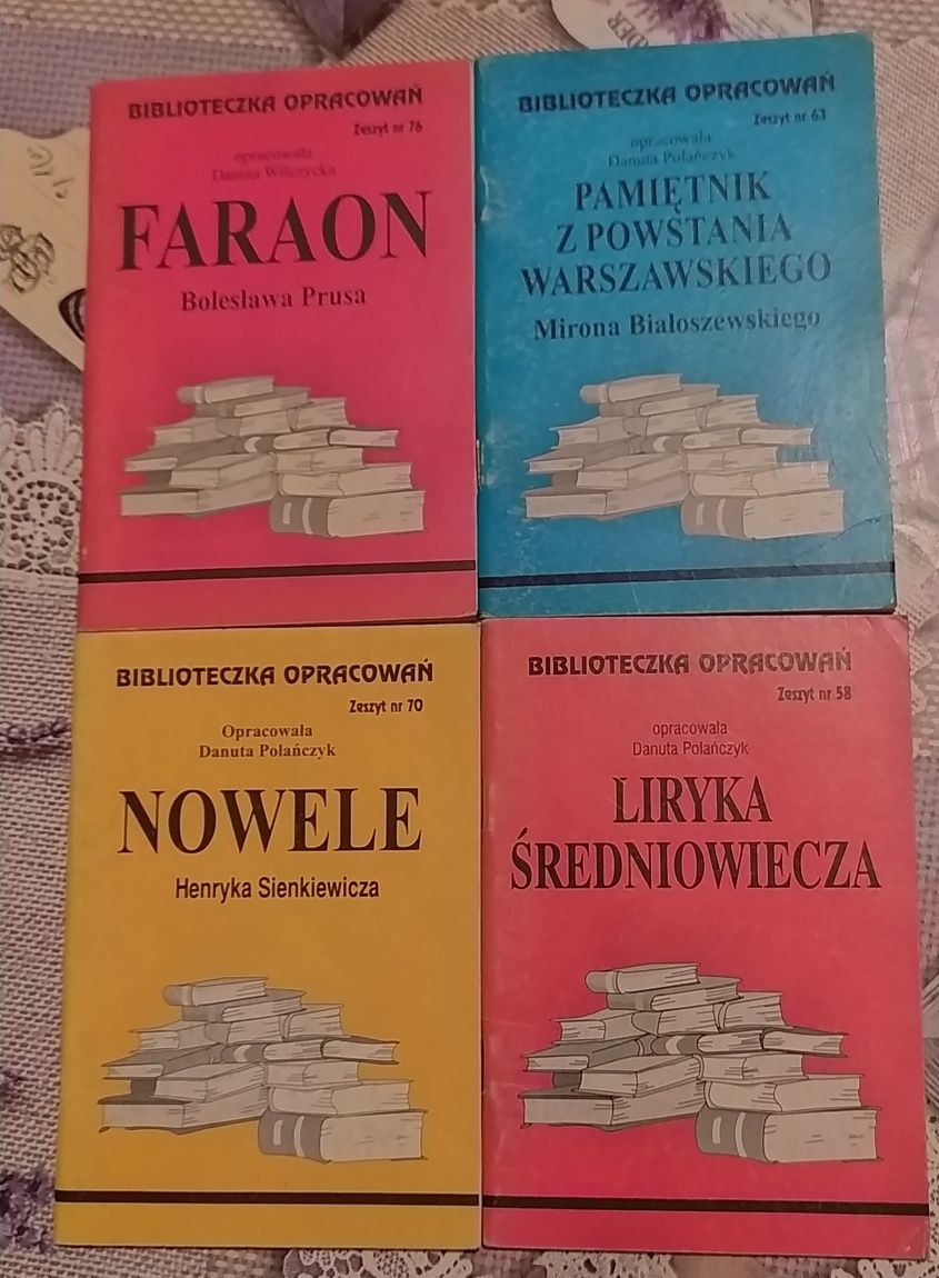 Biblioteczka opracowan 4 szt