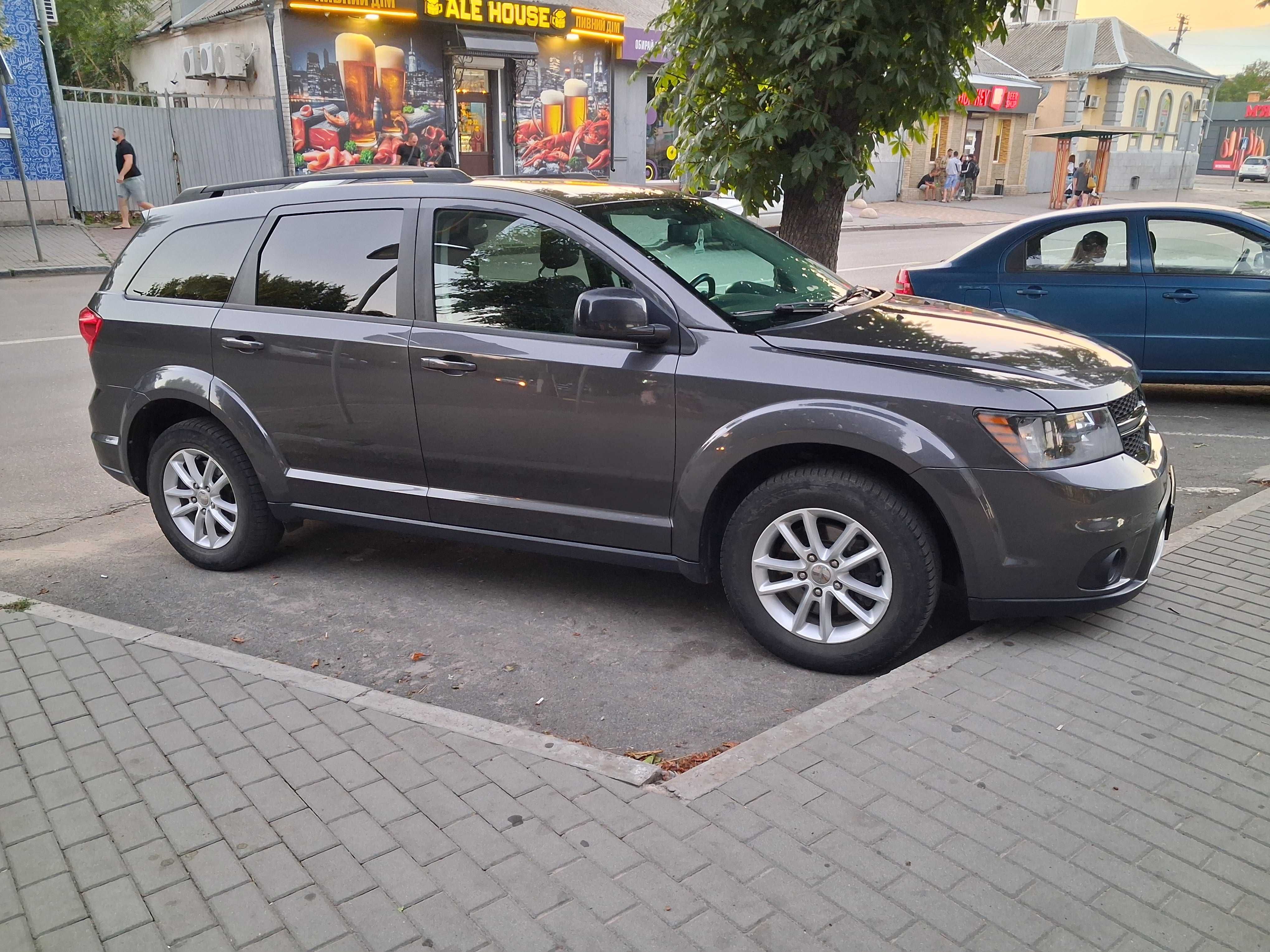 Продам Dodge Journey SXT 2.4L (2014)
