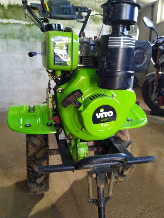 Moto enxada VITO pouco uso - gasoléo