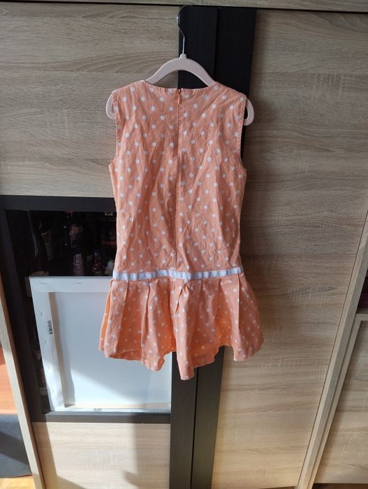 Sukienka na dziewczynkę.