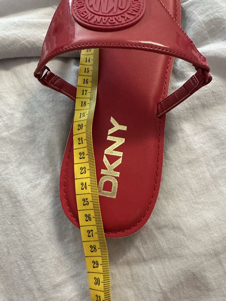 Klapki japonki DKNY