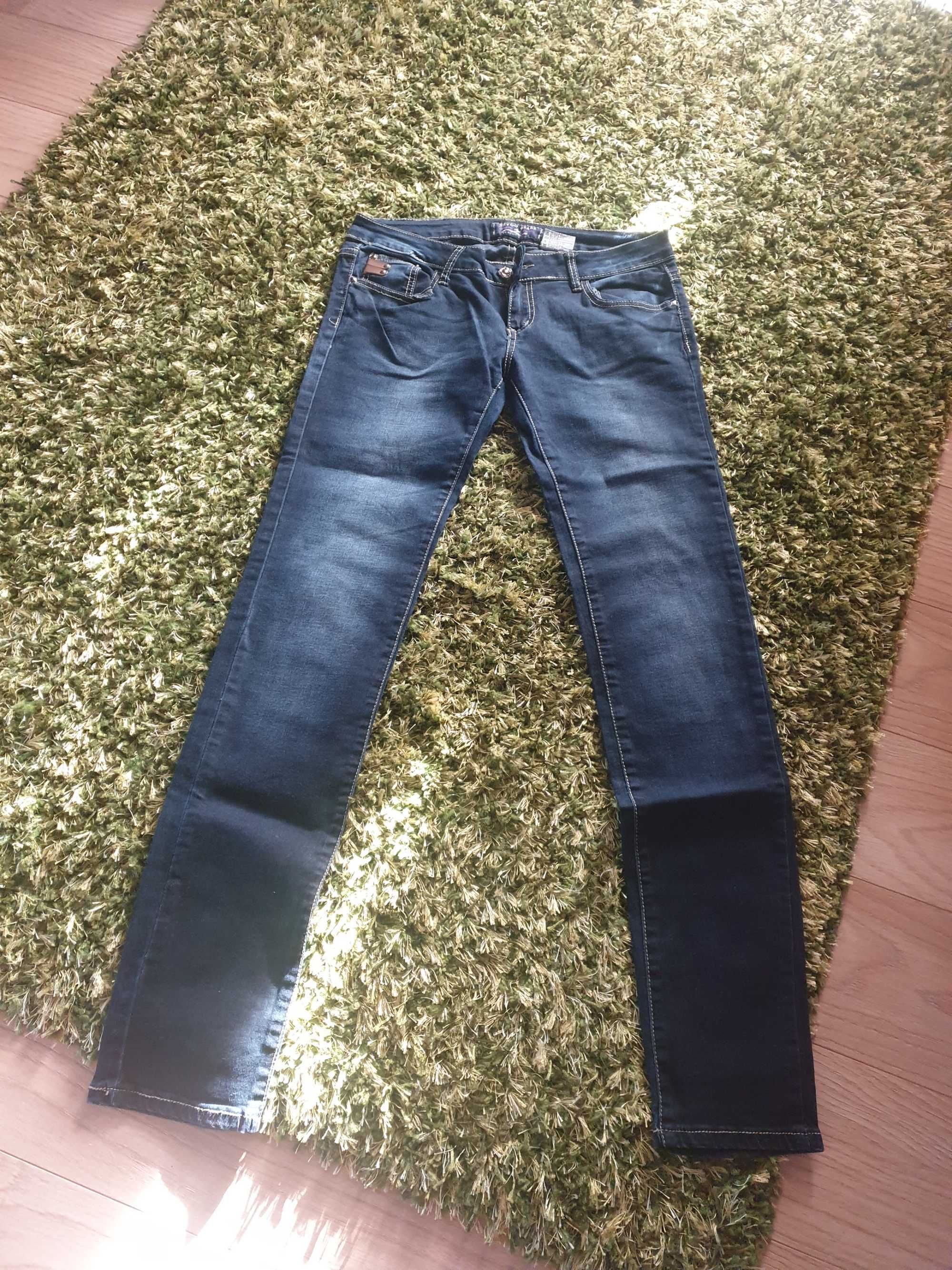 Spodnie jeans granat L elastyczne Seyoo