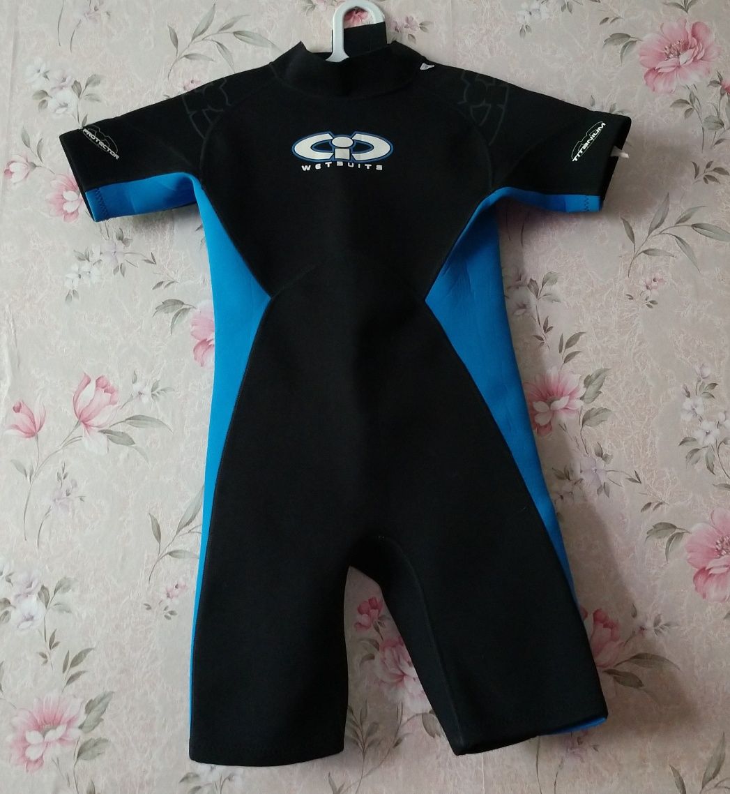 Гидрокостюм Короткий. TWF: Wetsuit Titanium УФ-Защита.