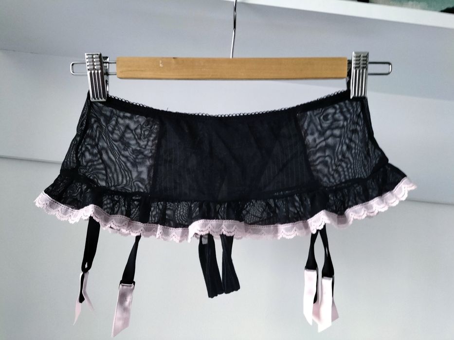 Пояс для чулок Ann Summers размер S