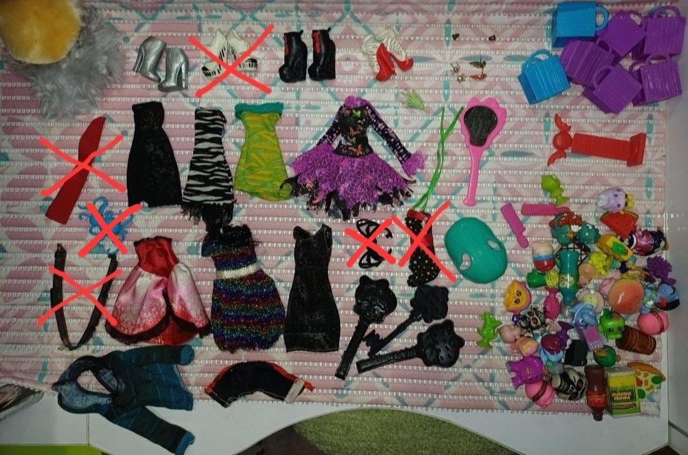 Одяг, Аксесуари, Взуття Монстер хай і Евер афтер хай