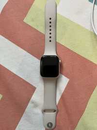 Apple watch SE .