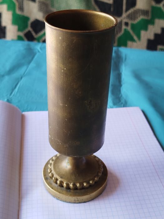 Продам Бронзовый винтажный подсвечник