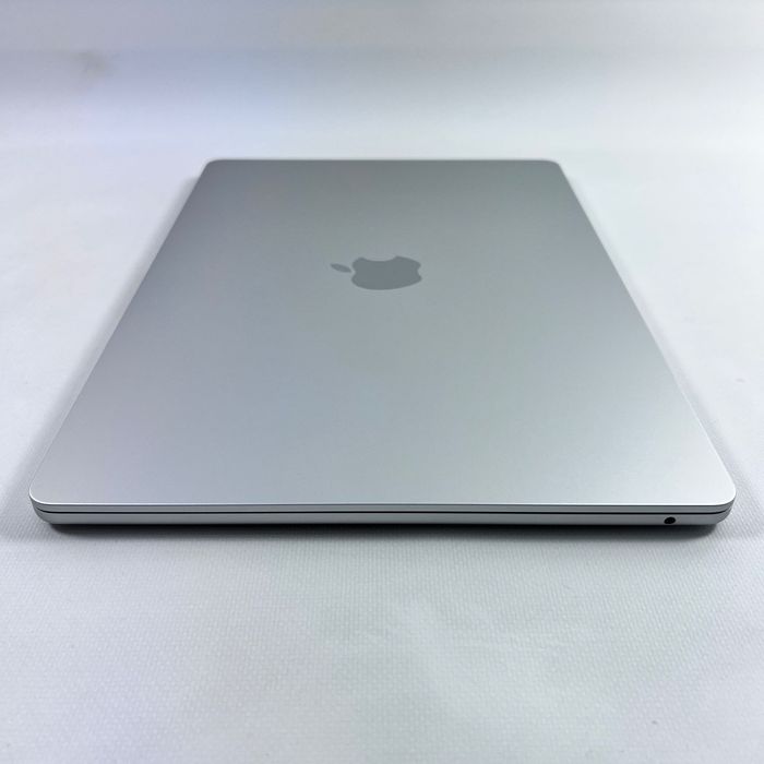 MacBook Air 15 2025 M4/24/512 Silver