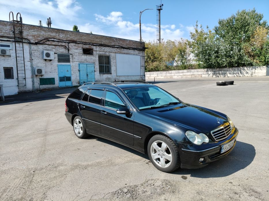 Мерседес 220 w203