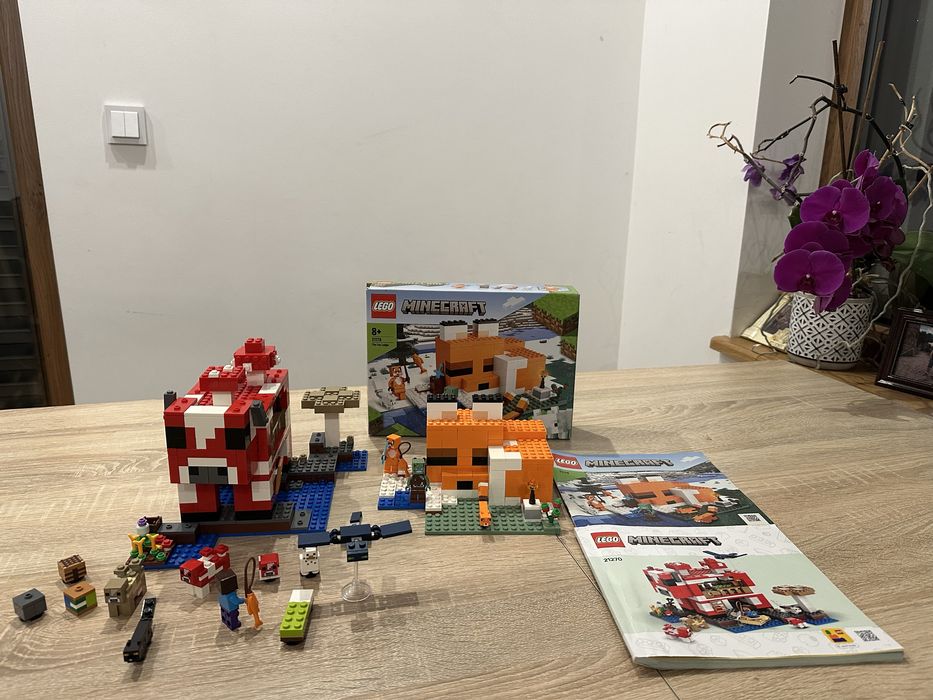 Lego Minecraft 2 zest Dom grzybowej krow 21270 i Siedlisko lisow 21178