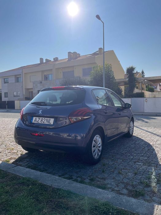 Peugeot 208 Access 1.6 BlueHdi