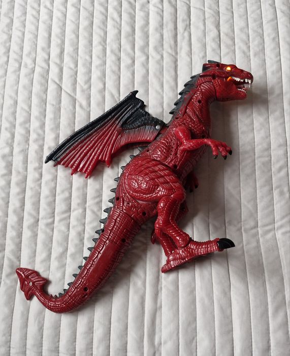 Interaktywna zabawka smok