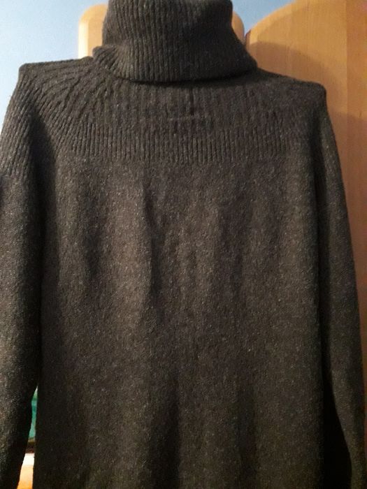 Продам теплое платье