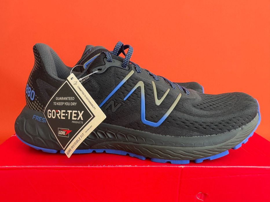New Balance Fresh Foam 880 Gore-Tex чоловічі непромокаючі кросівки 44