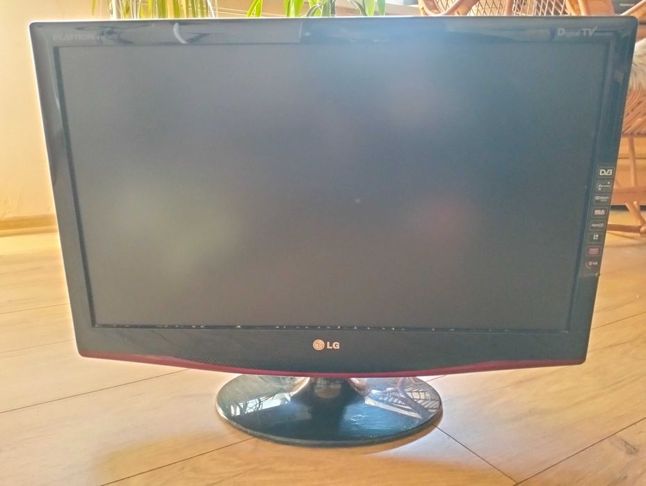 Monitor LG Flatron M237WD-PZ 23 cale z funkcją telewizora
