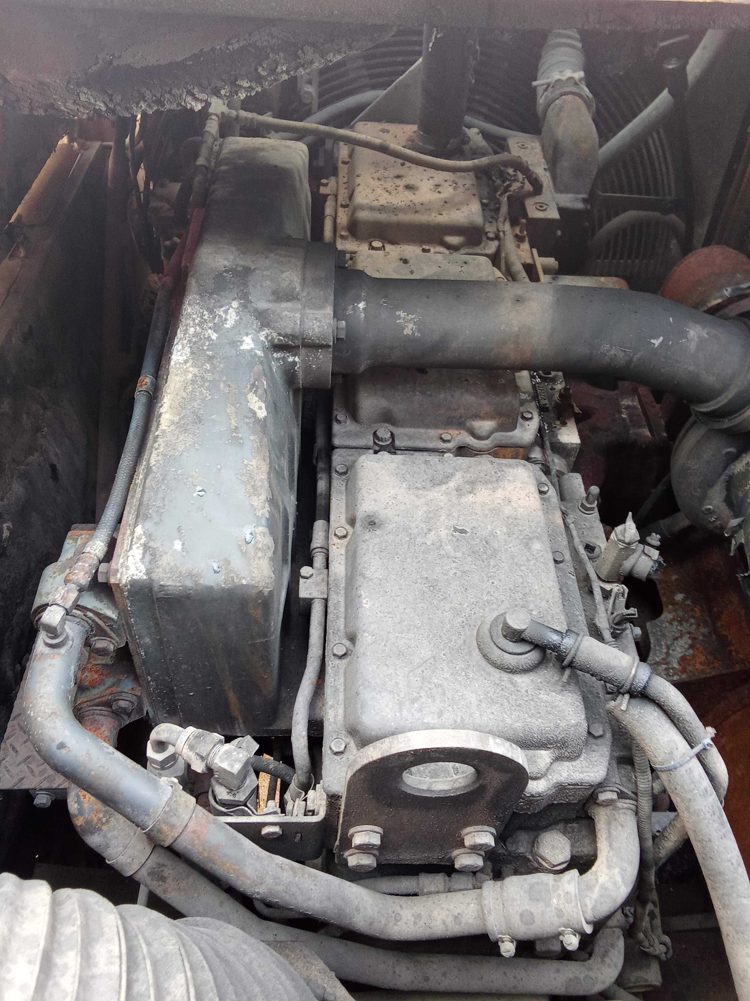 Peças Escavadora Giratoria Hitachi EX600 LCHE
