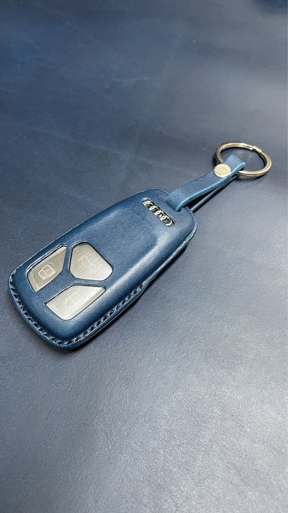 Кожаный чехол на ключ Audi, Ауди