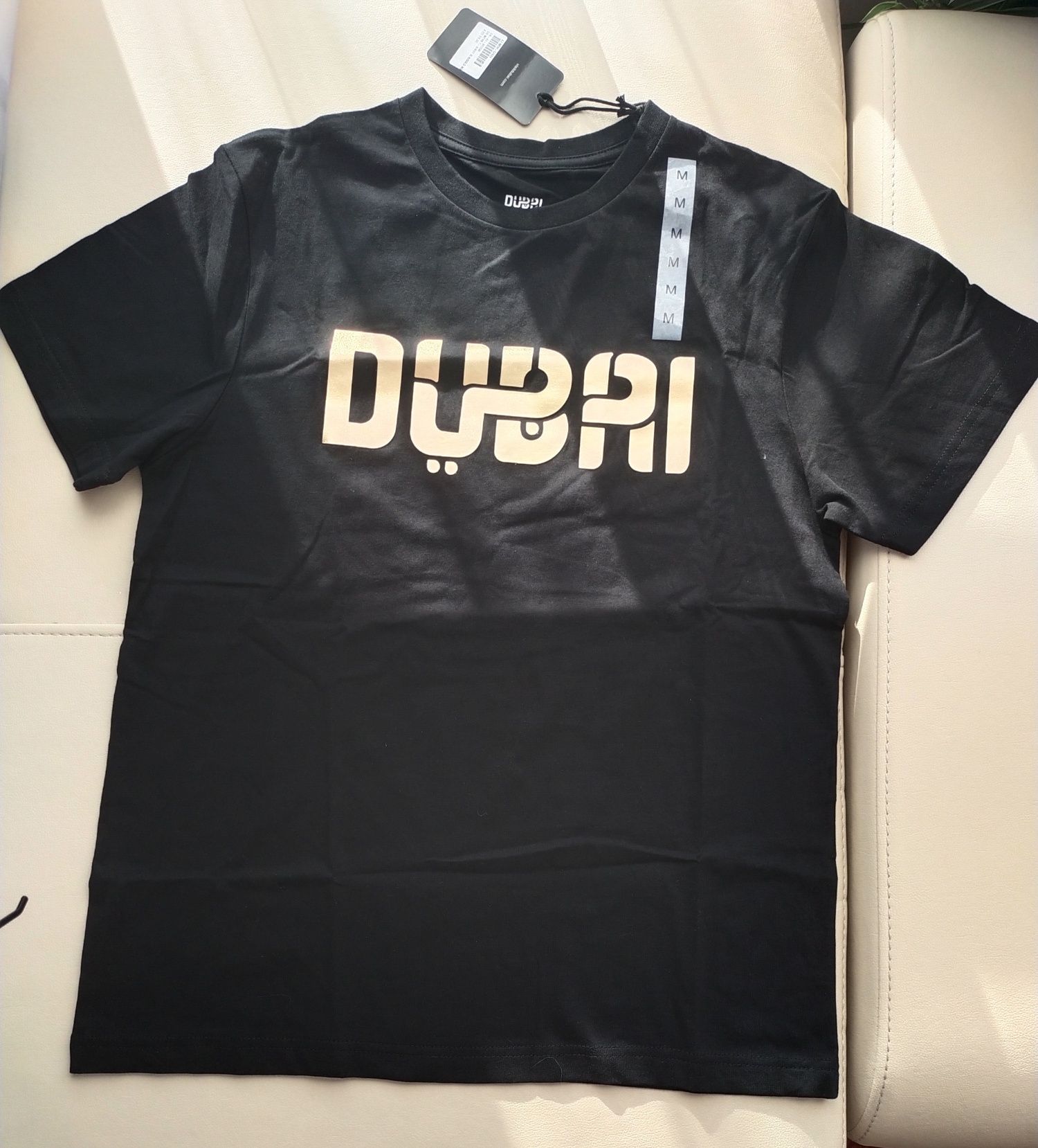 Nowa oryginalna koszulka DUBAI rozmiar M przywieziona z Dubaju