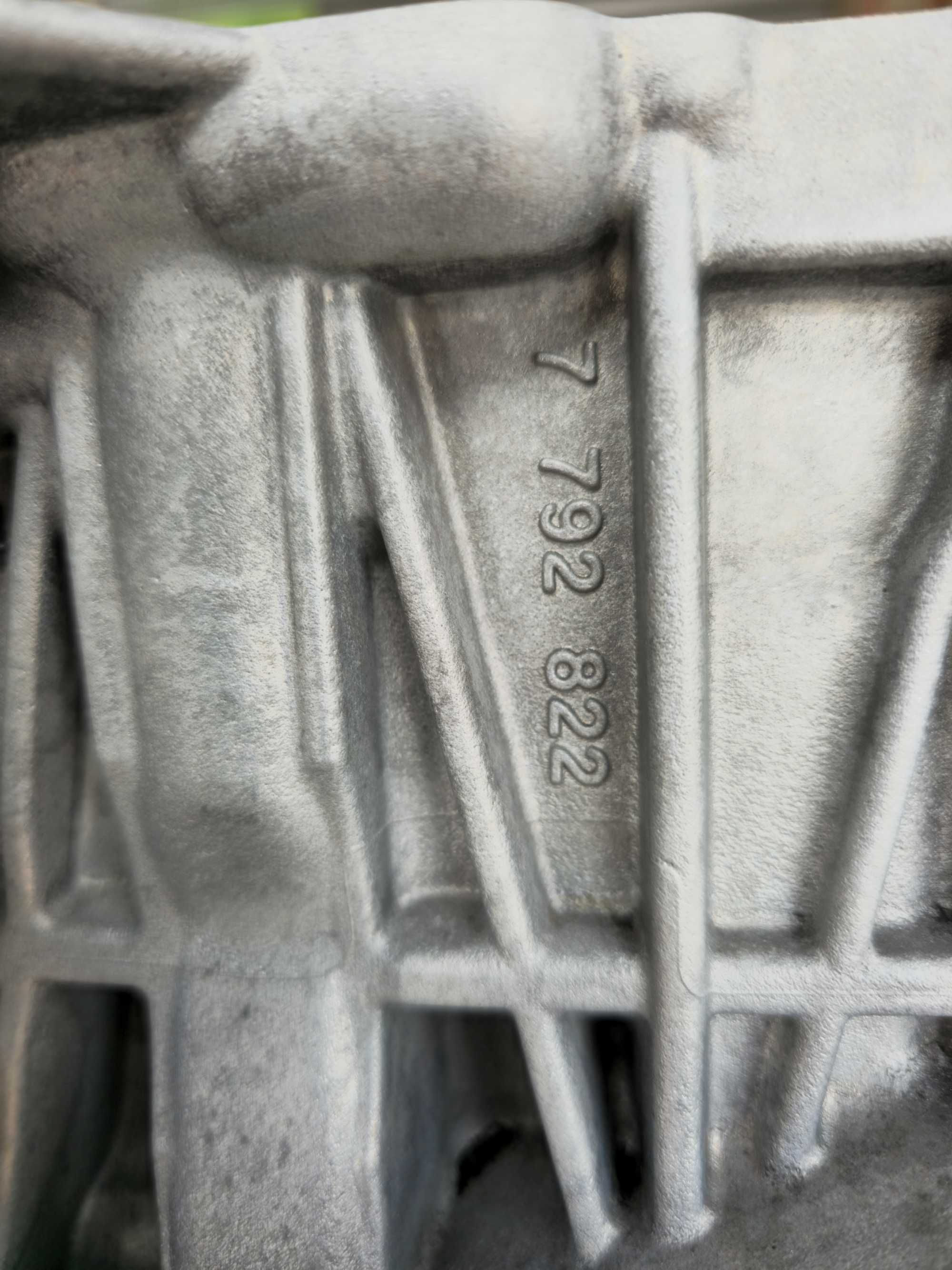 Blok silnika M57n2 306d3 M57D30 Bmw e90 e60 e70 x3 x5 e63