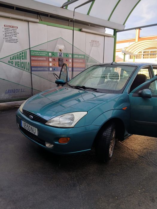 Ford focus 1.4 gasolina