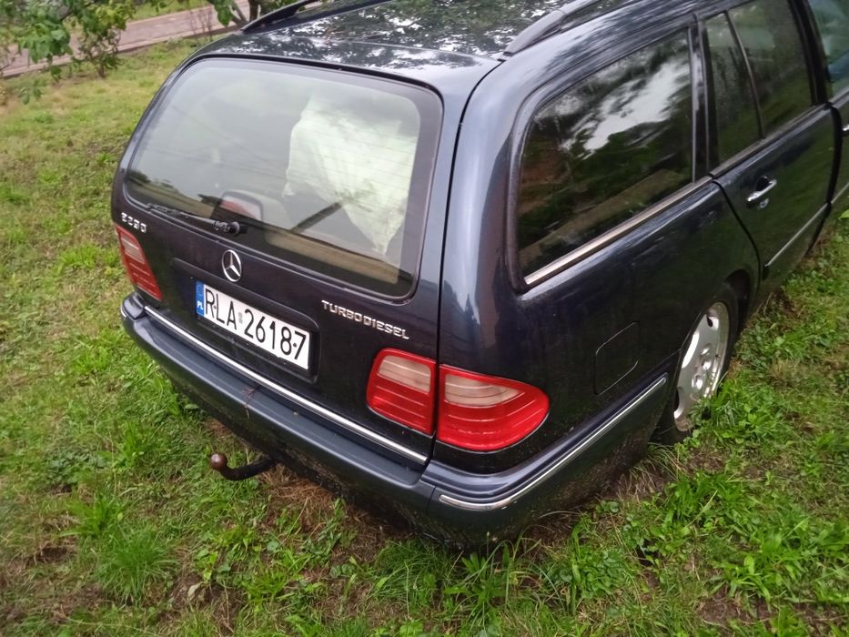 Двері капот ляда до Мерседес w210, 203, 211, 220,221