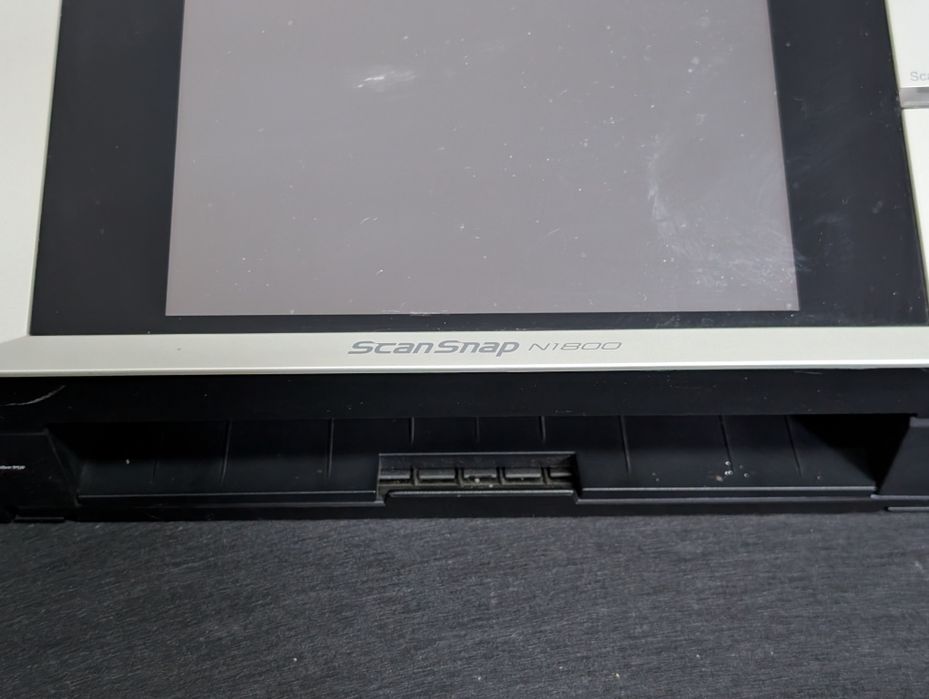 Протяжний сенсорний сканер ScanSnap N1800