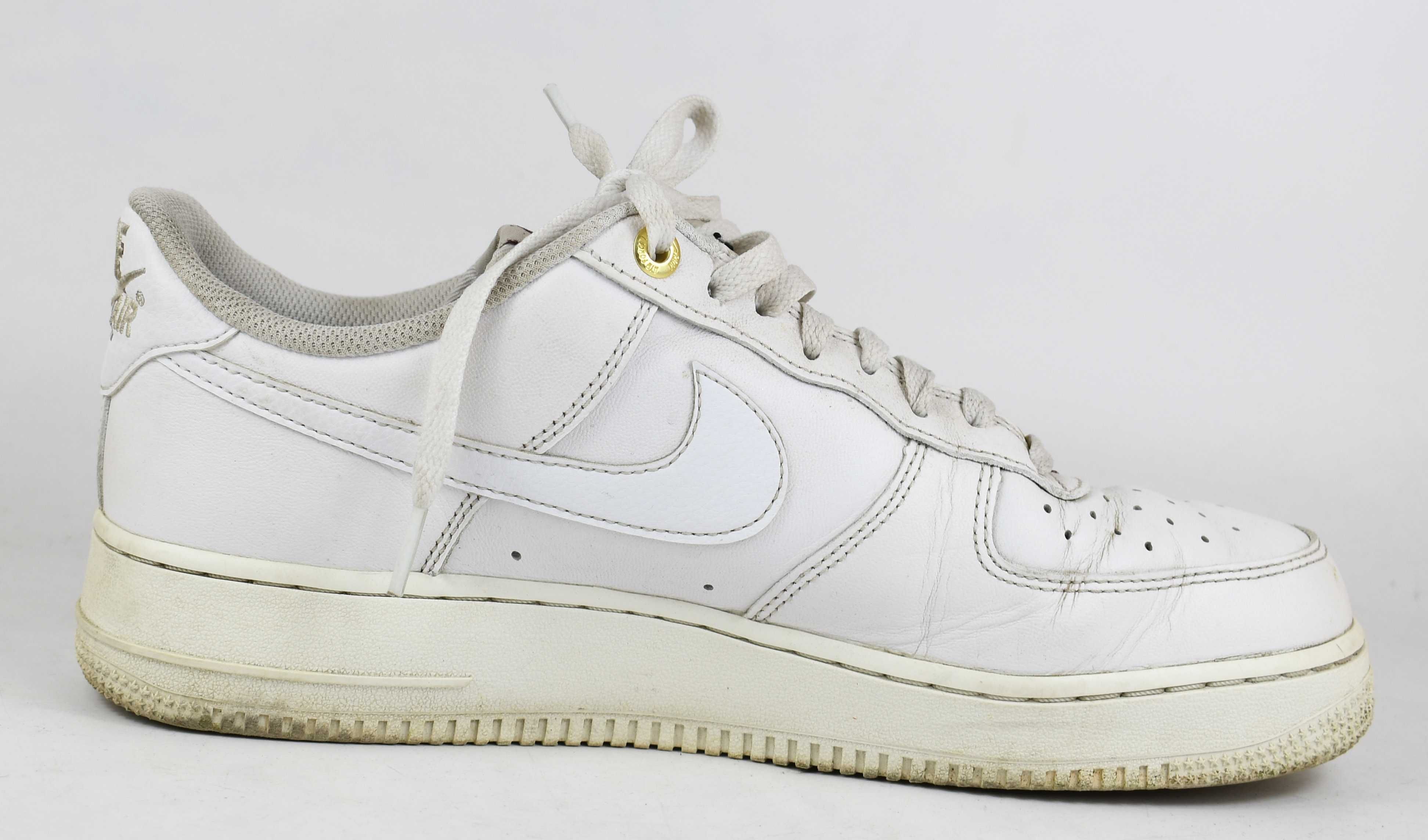 Używane Nike Air Force 1 '07 Premium History of Logos roz. 44,5