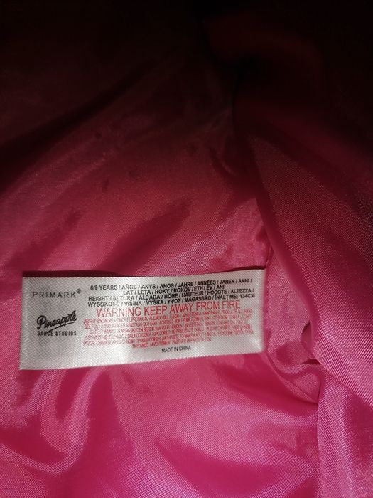 Чудова світовідбиваі  куртка на дівчинку.