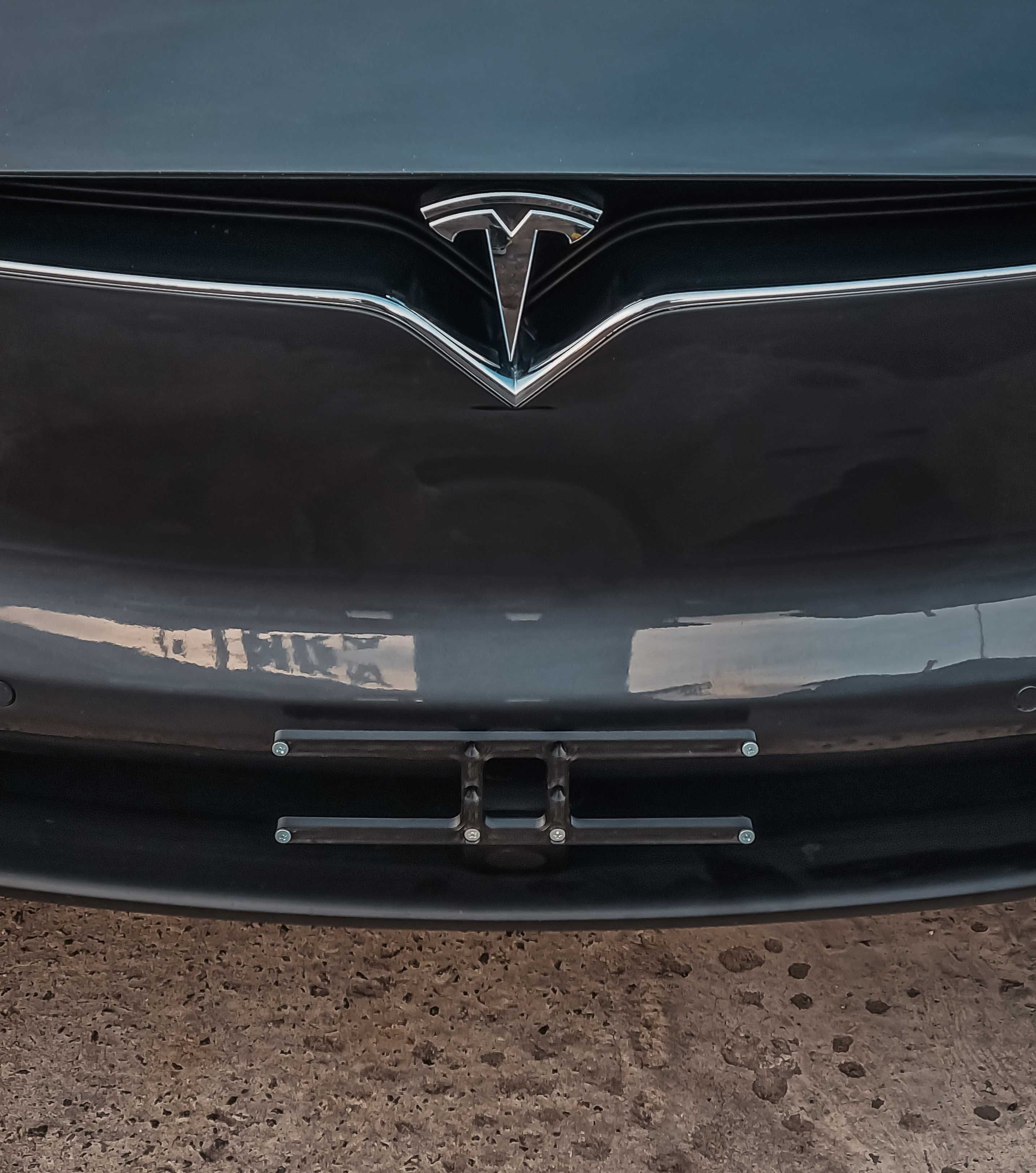 Крепление под номер знак Tesla Model S / X (Номерная рамка)