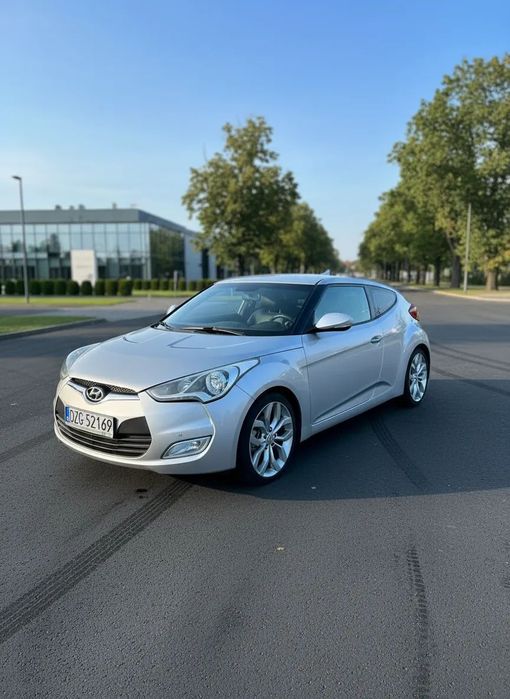 Hyundai Veloster Hyundai Veloster
