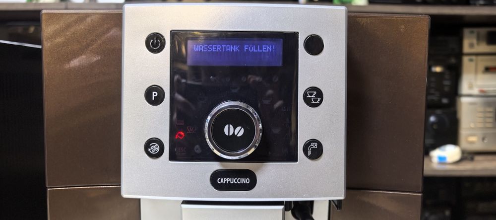 Кавові машини Delonghi Perfecta