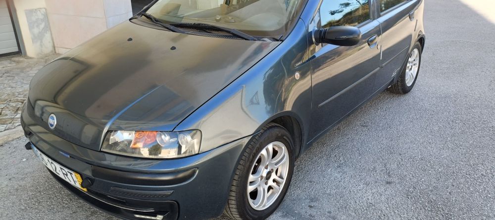 Fiat Punto carro de garagem - super impecavel .