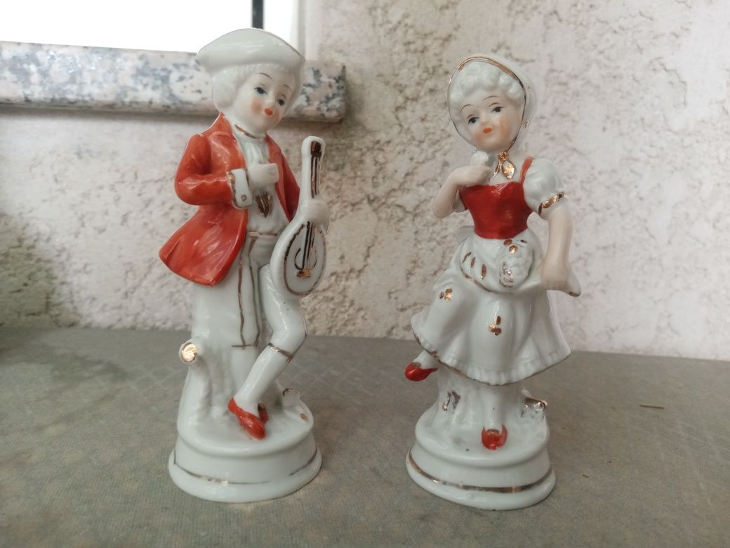 Figuras em porcelana