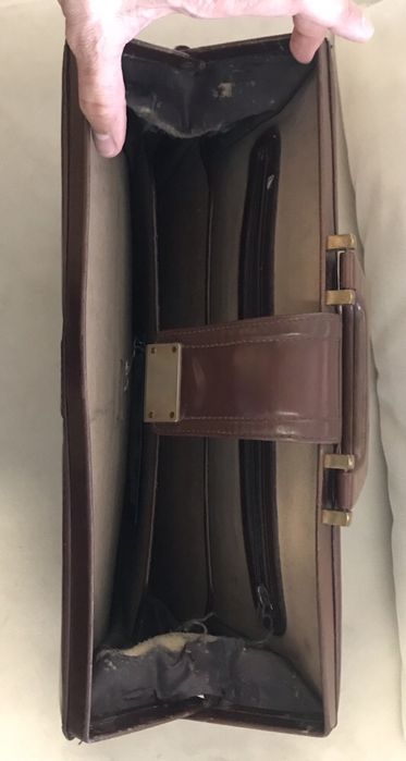 Mala Pasta executivo coro 100% Pele genuína. Luxo. Oportunidade única