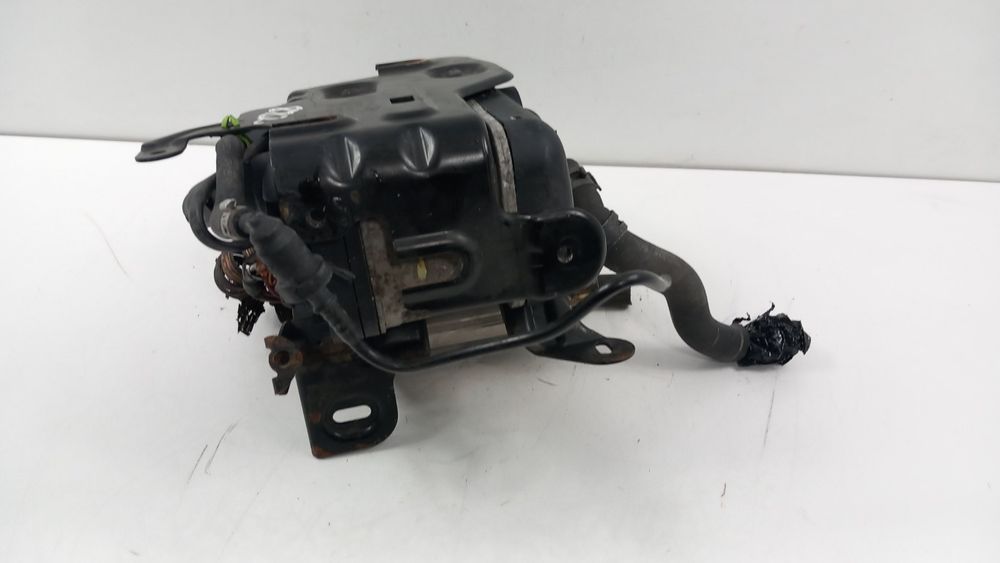 Vw Touran I  Nagrzewnica Ogrzewanie Webasto 1K0815065Ad