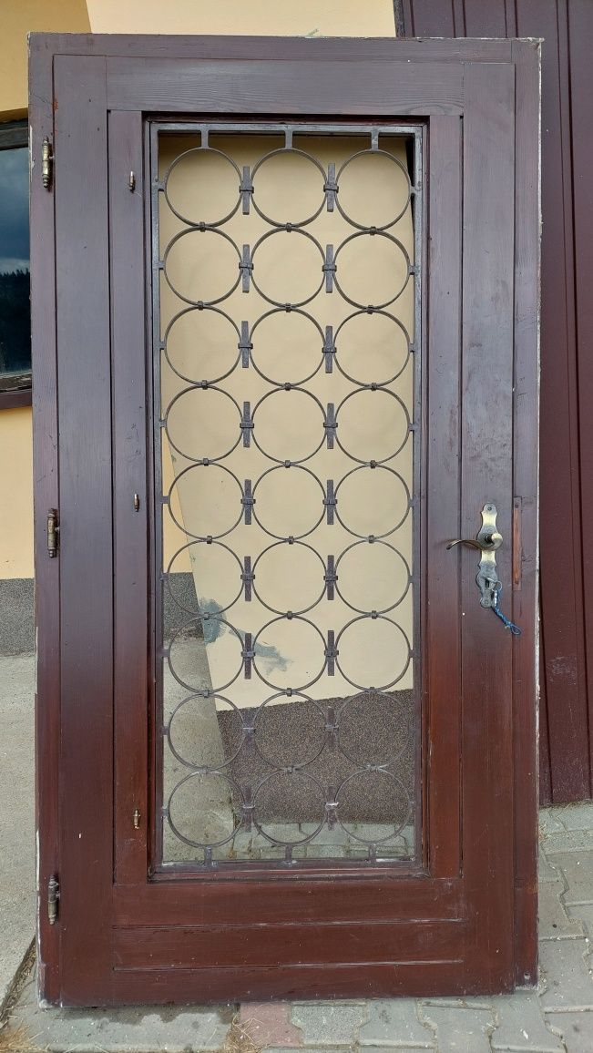 Dzwi wejście drewniane kute 110cm x 210 cm