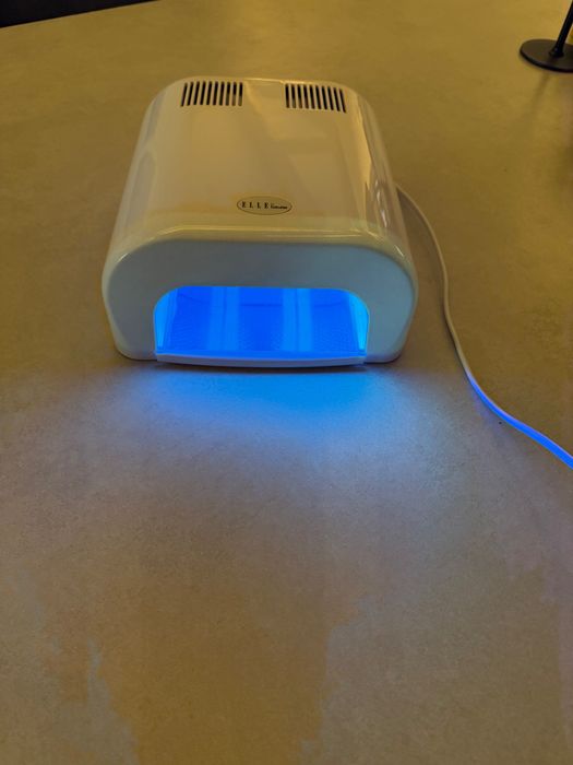 Aparelho de secagem de unhas com UV – Novo