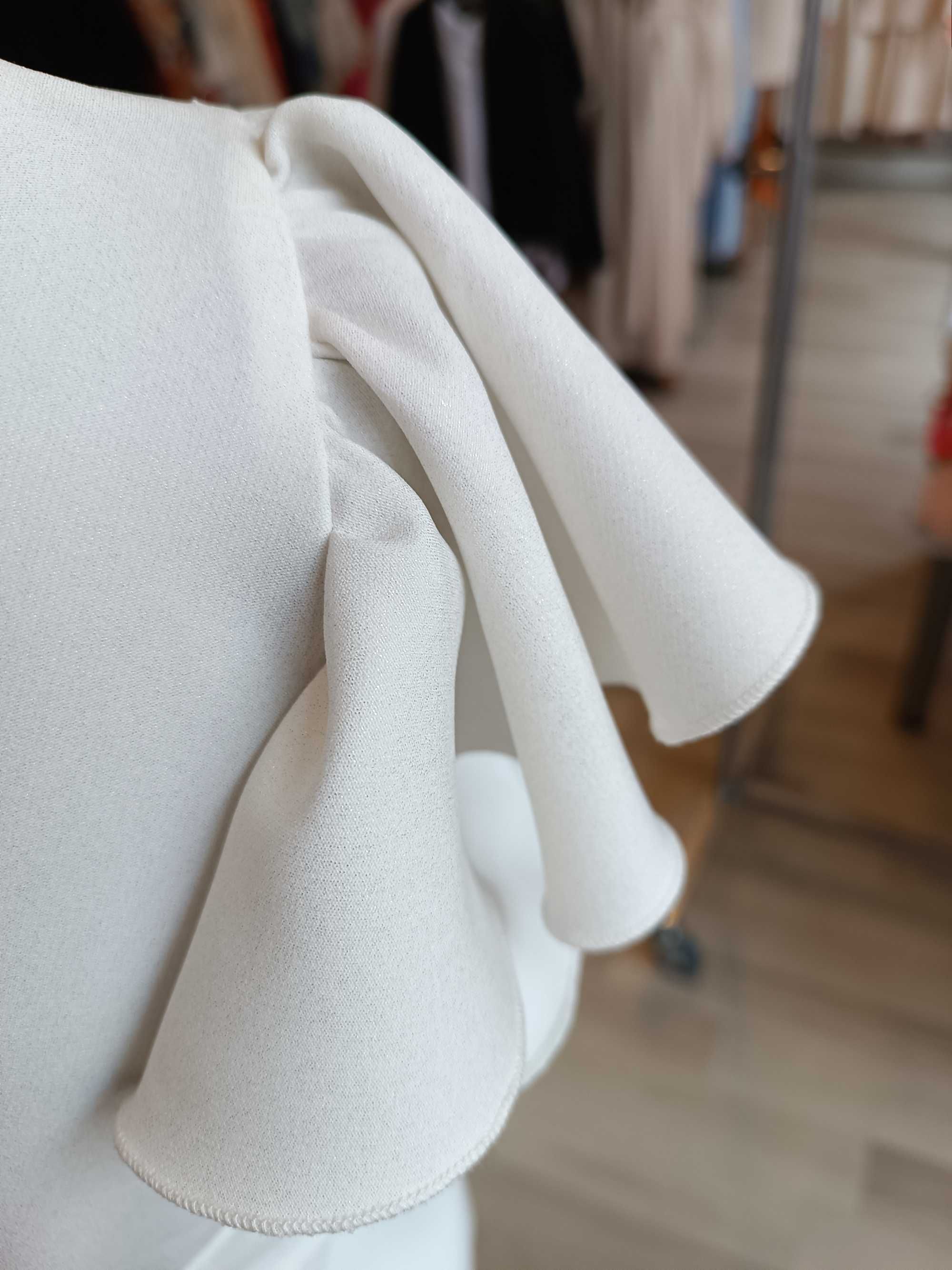 Komplet bluzeczka i spodnie r 152